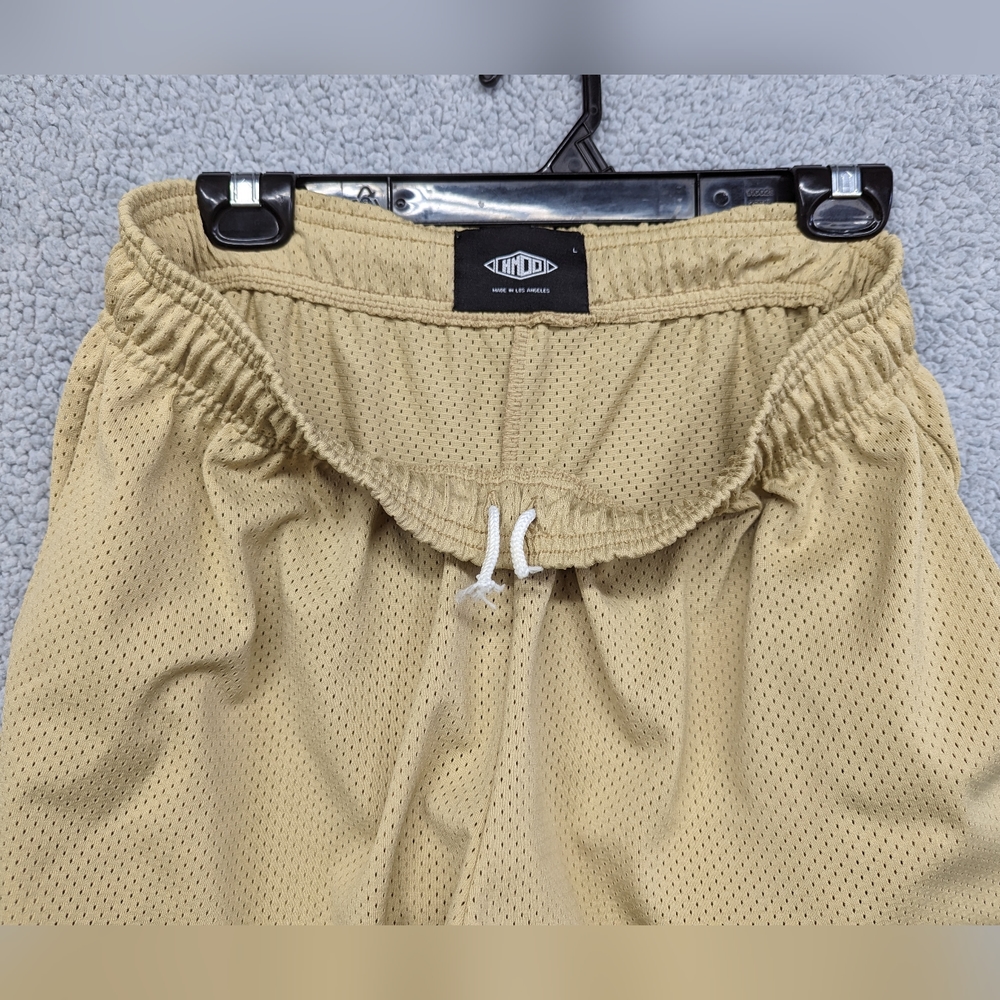 HMDD Shorts Mens Large Happy Memories Don't Die Los Angeles Cali Tan Beige USA - Picture 7 of 14